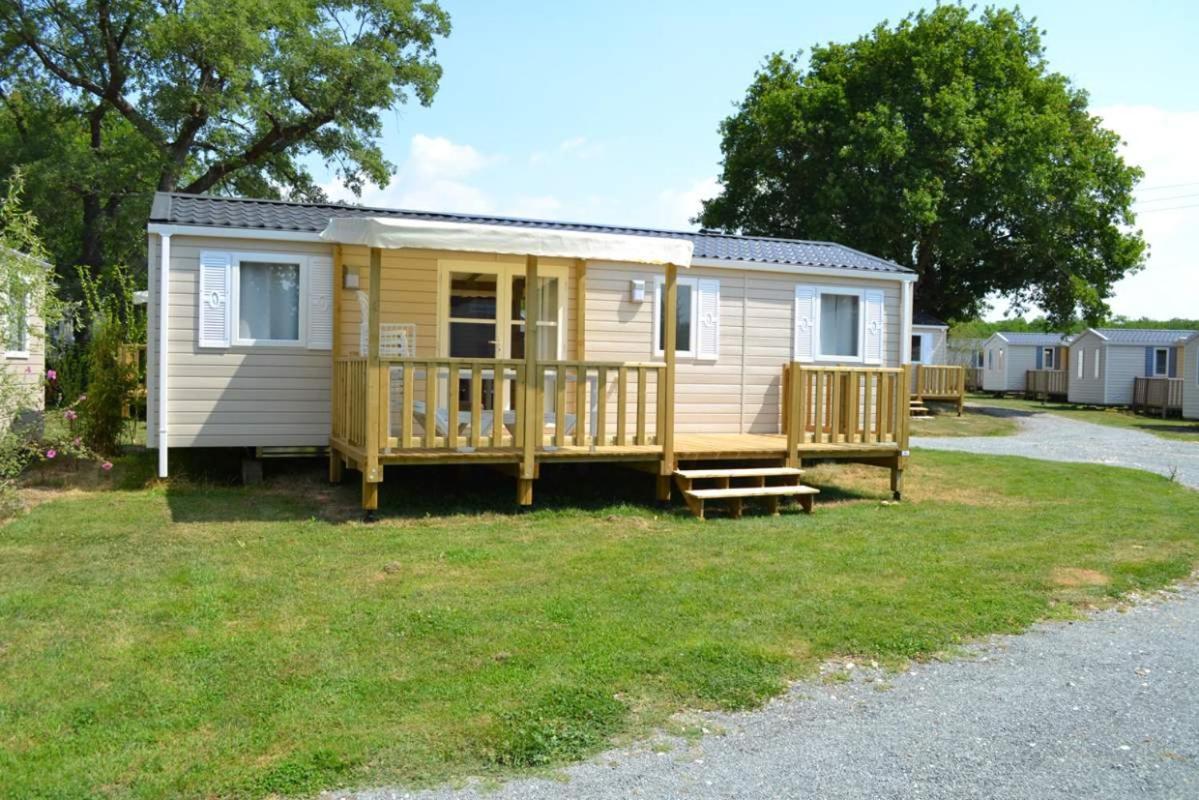 Camping Paradis De Maillac Sainte-Nathalene ภายนอก รูปภาพ