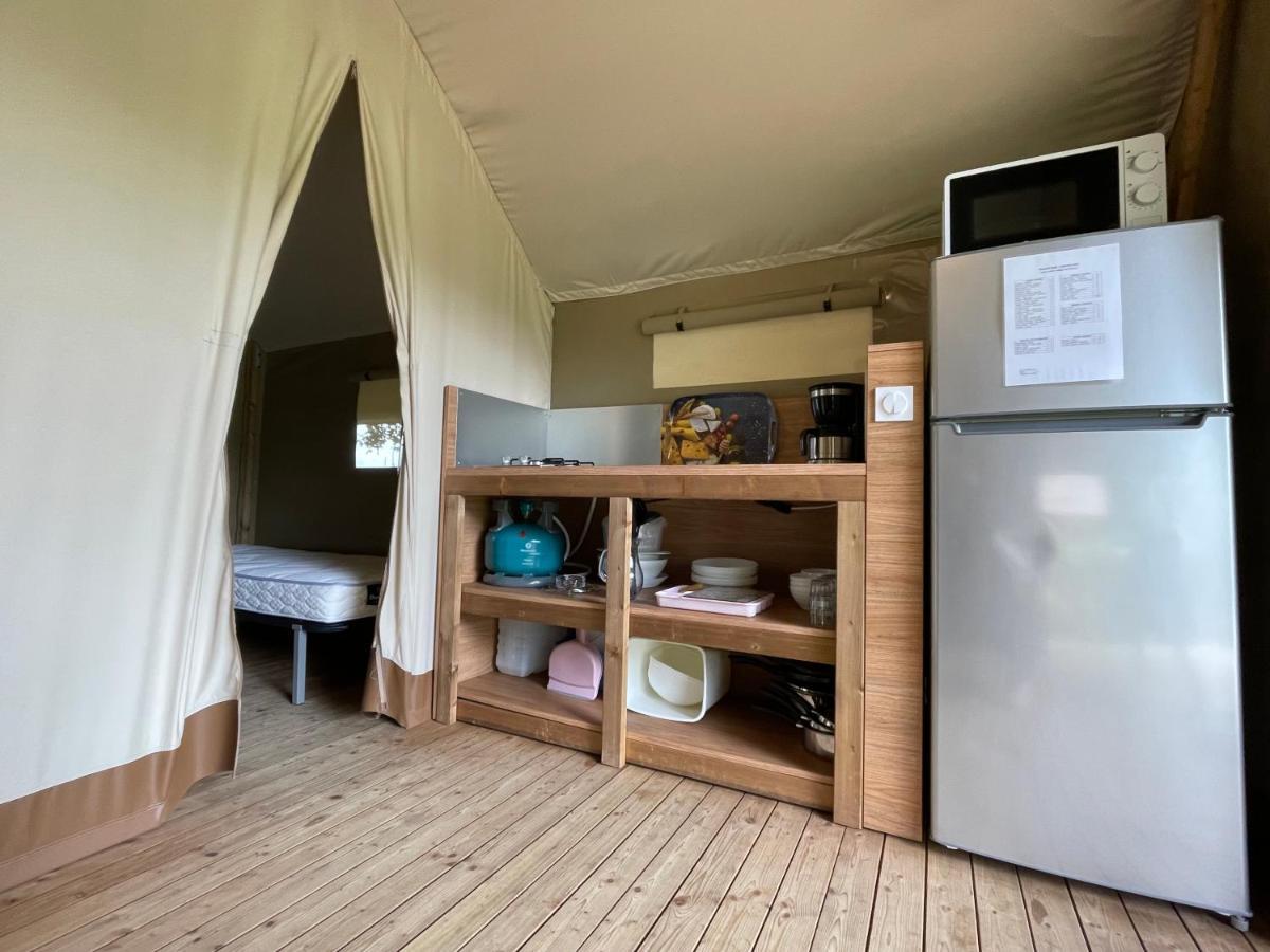 Camping Paradis De Maillac Sainte-Nathalene ภายนอก รูปภาพ